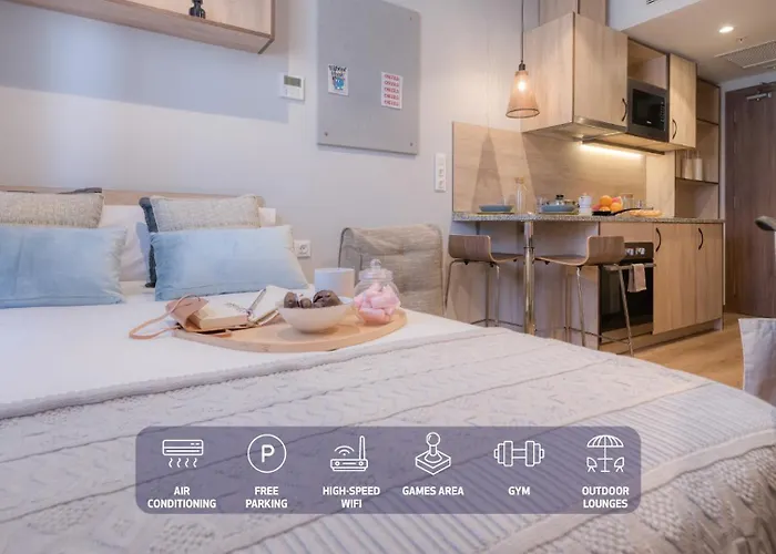  Livensa Living Salamanca Albergue Juvenil