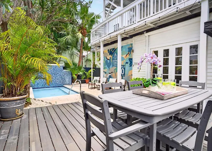 The Simonton Room At Inn On Fleming Key West