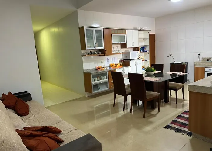 Suíte Luxo perto da BR, conforto família, trabalho