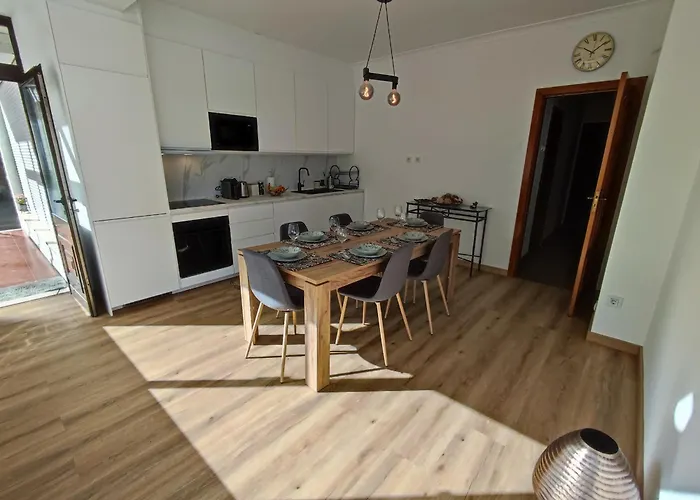 Alojamento Santa Catarina Suite 2 - Your Refuge In The Heart Of Alenquer