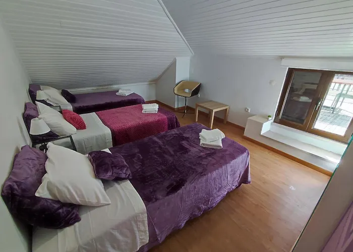 Alenquer Alojamento Santa Catarina Quarto A - Your Refuge In The Heart Of Alenquer
