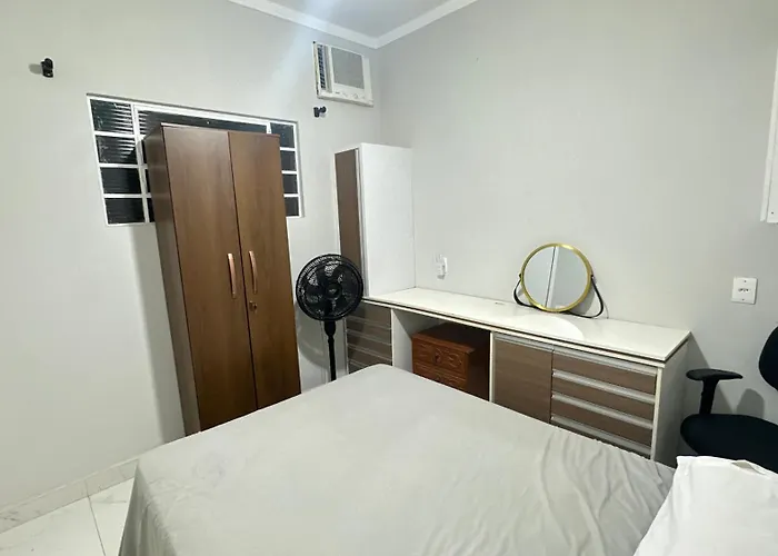Quarto com banheiro