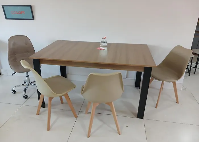 COLOFT - Quarto 3 Hospedagem rápida ou Sala de reunião