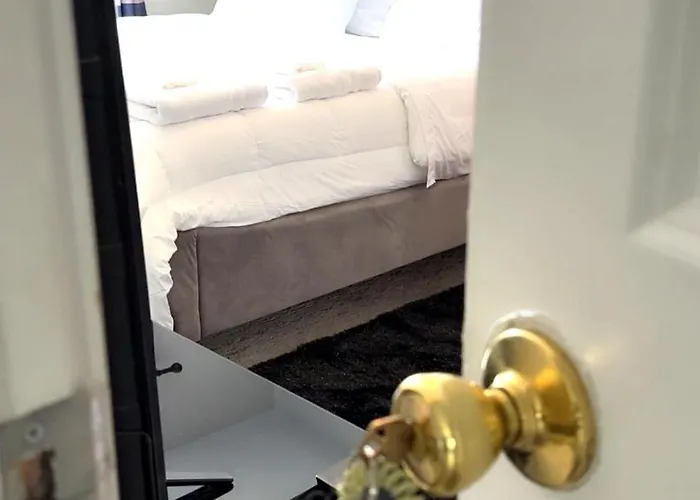 Penn Signature Airport Short Term Rental Phx