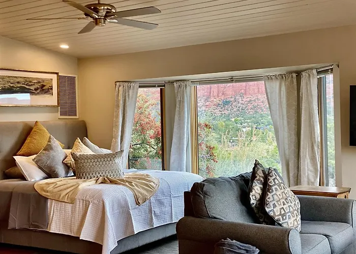 Perfect Couples Getaway Private Hot Tub Panoramic Red Rock Views