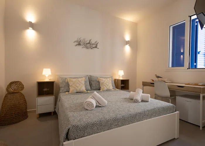 Montebello Room's