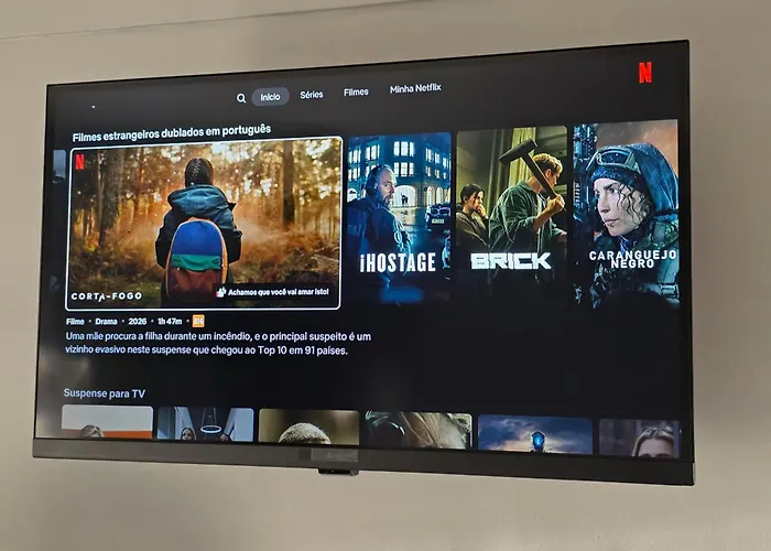 Quarto Aconchegante Completo Wi-Fi TV Microondas Cafeteira Entrada Privativa