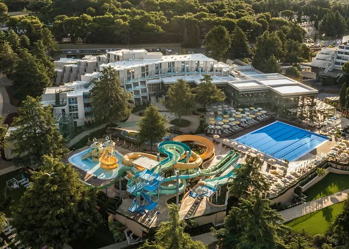  Valamar Diamant
