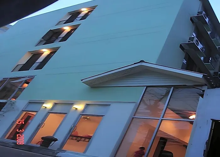 Kaset Guesthouse