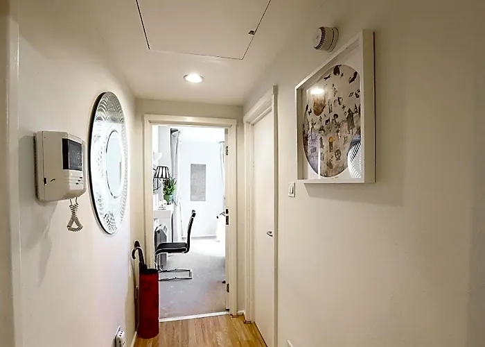 South Kensington Apartments