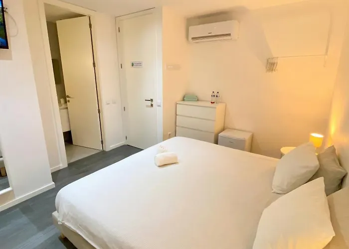 Casa Amarela Guesthouse
