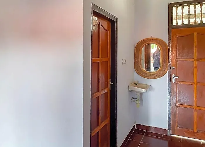 Guest House Surya Ayu Permai Buleleng Mitra Reddoorz