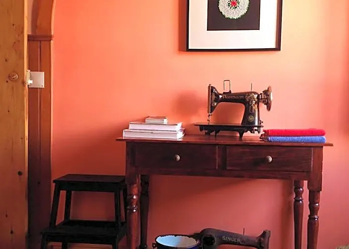 Sintra Small Hostel