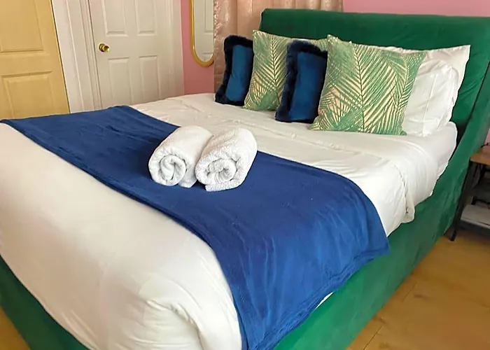The Lily Pad Near Poole Dorset Self Contained Private Entrance And Free Parking