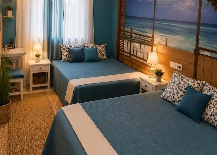 Hostal Llanca Costa Brava Santiago