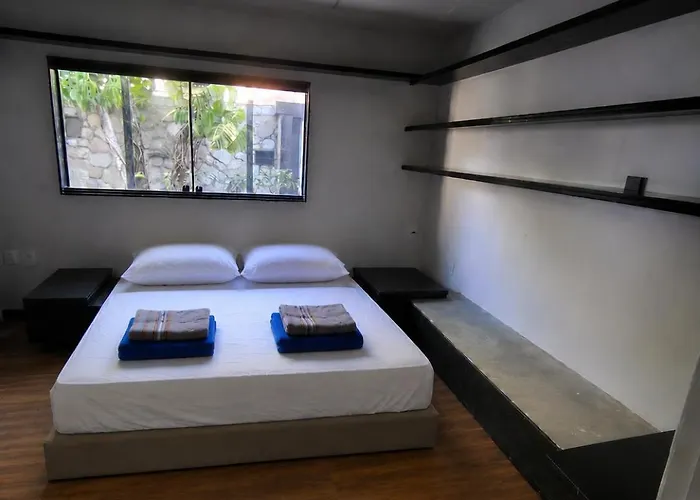 Quarto Privativo Próximo ao Relógio das Flores