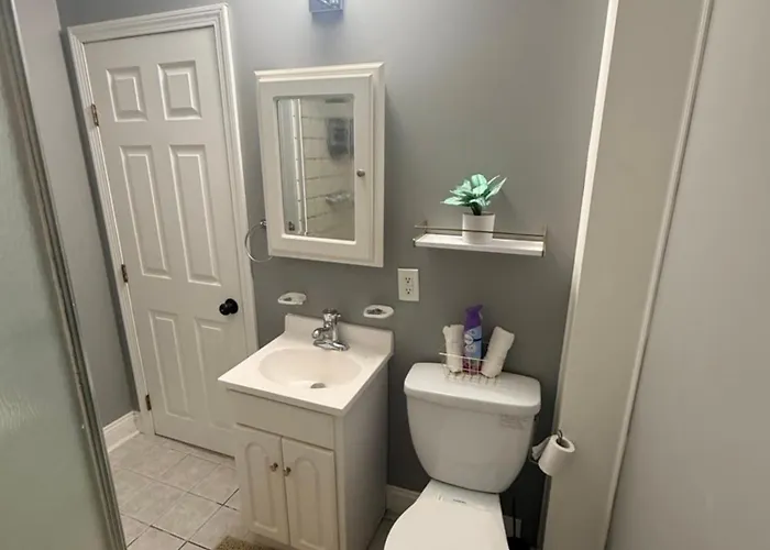 Grey Comfort Room