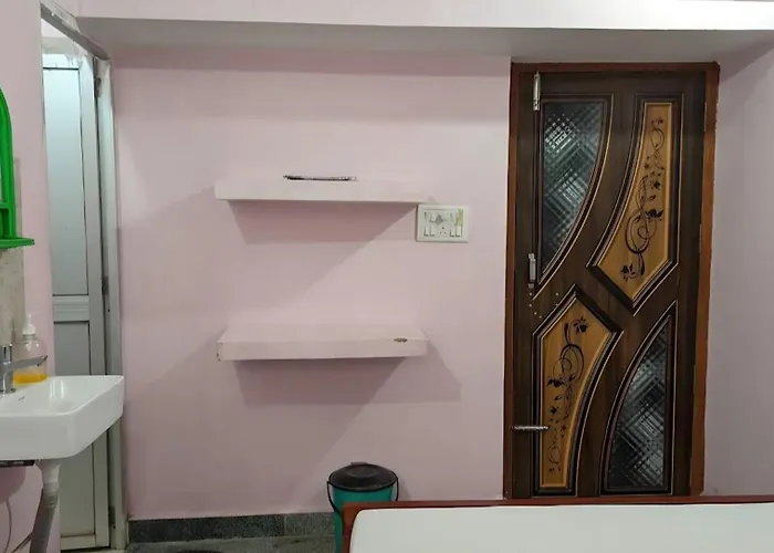 Ganga Bhagirath Hotel Couple Friendly