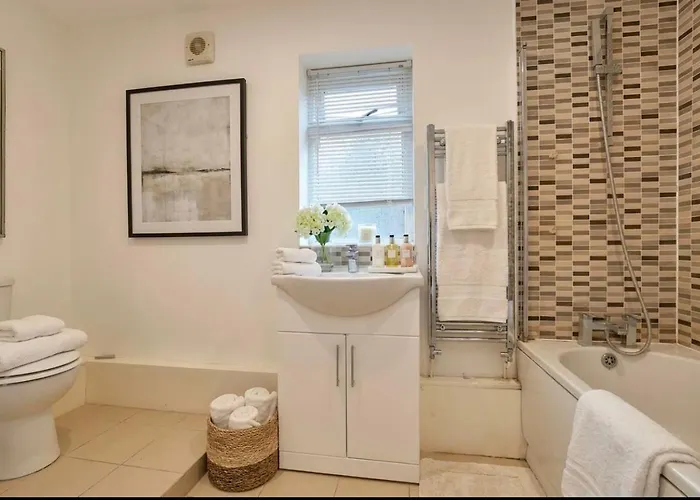 Double Room 6 Minute Walk From Herne Bay Beach