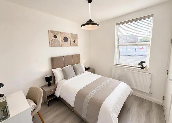 Execstay - Central Reading - Premium Solo Stays