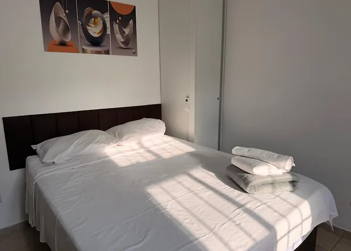 Studio Privativo Com Ar Condicionado E Tv Smart