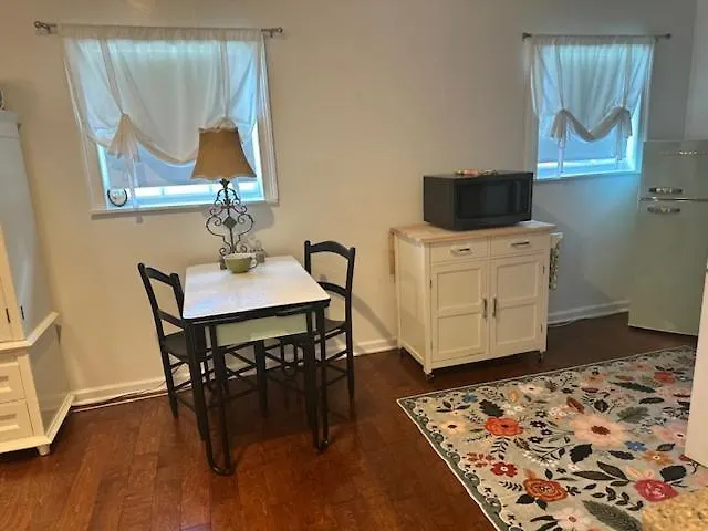 Five Oaks Cottage