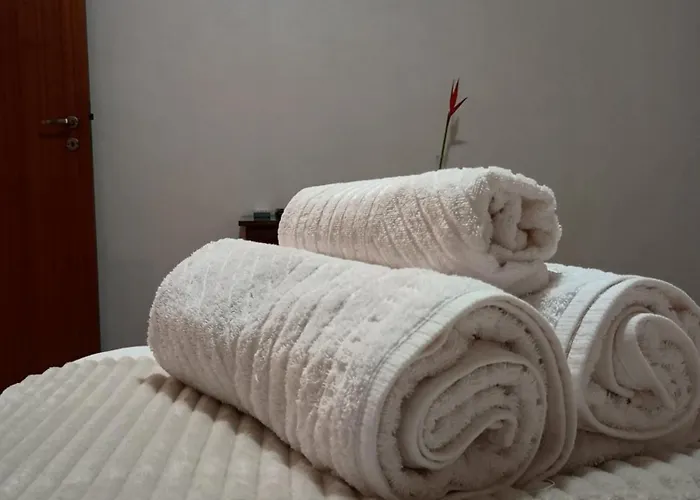 Quarto Com Banheiro Privativo Em Estancia Velha