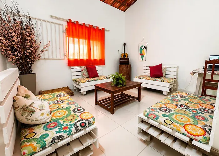 Vela Hostel & Camping