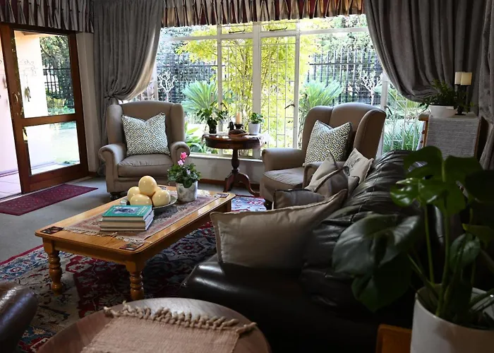 Lamor Guest House