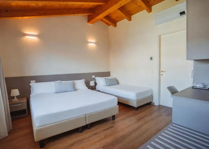 Garda Relais