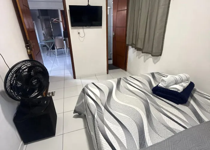 Cantinho Aconchegante - Quarto com Ar-cond 7