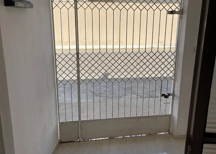 Quarto Casal com Wi-Fi e Ar, próximo ao Centro