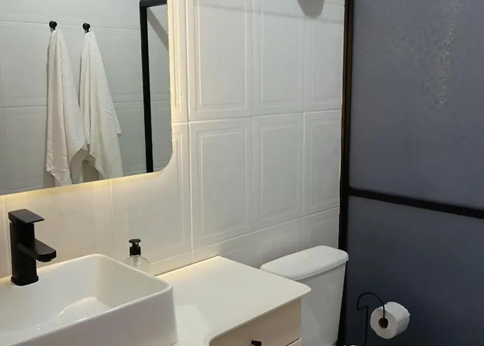Quarto Com Banheiro Privativo Em Estancia Velha
