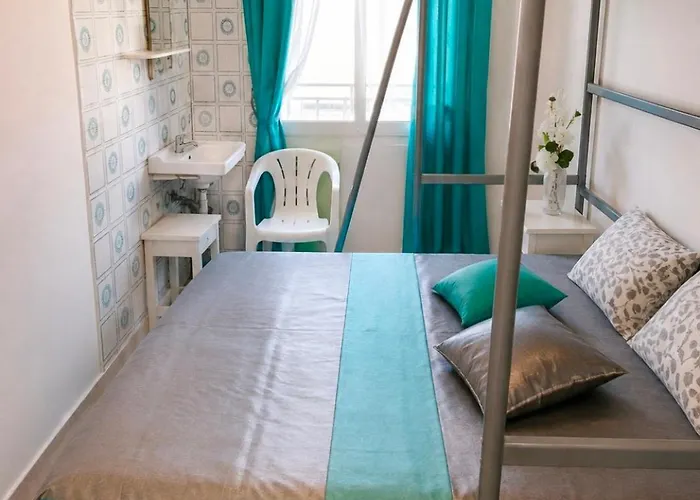 Guesthouse Llanca Can Pau
