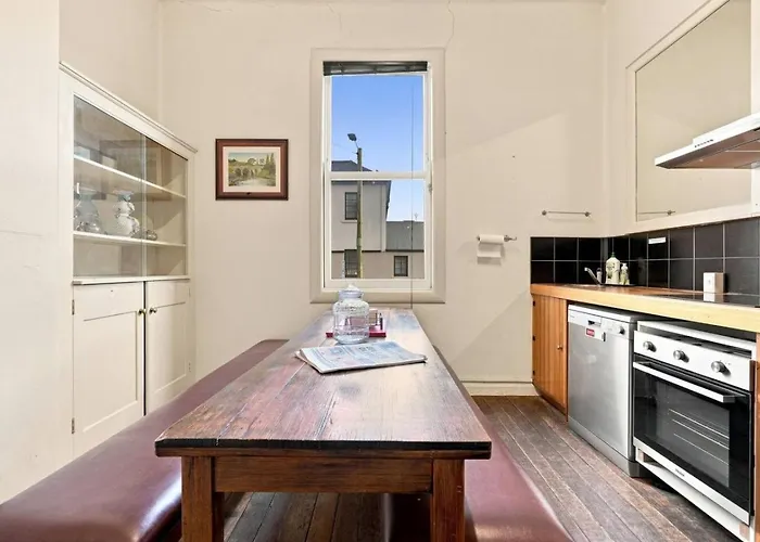 Edinburgh Historic Twin Room
