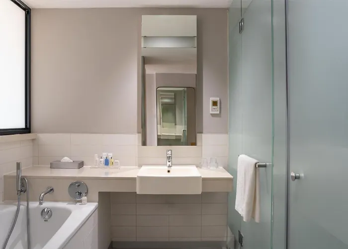 Hotels with pool Radisson Blu , Port Elizabeth