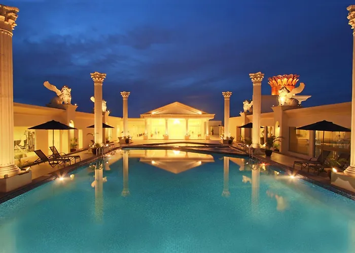 Harmoni One Convention Hotel And Service Apartments