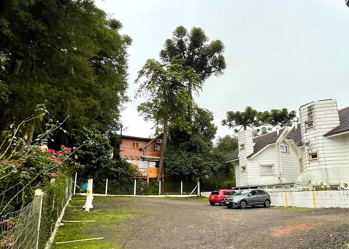  Pousada Folhas de Outono