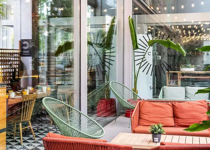  Ibis Barcelona Plaza Glòries 22@