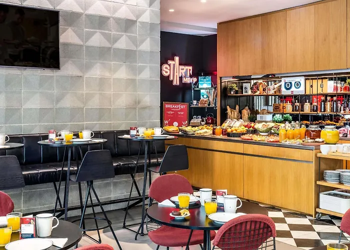  Ibis Barcelona Plaza Glòries 22@