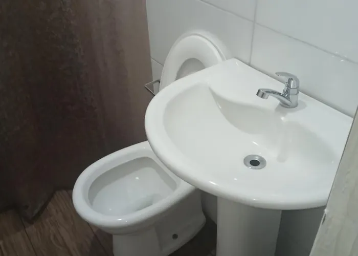 Quarto confortavel com garagem exclusiva
