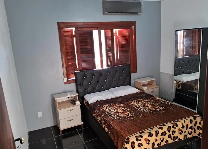 Hostel 5 km from Feevale&1 km from Faixa 239