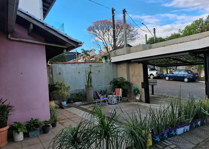 Hostel 5 km from Feevale&1 km from Faixa 239