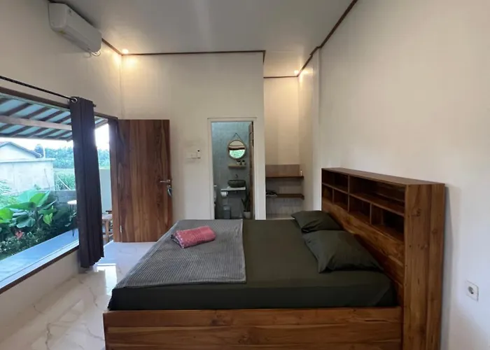 Private River House