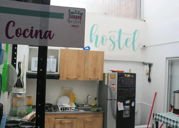 Urbana Hostel