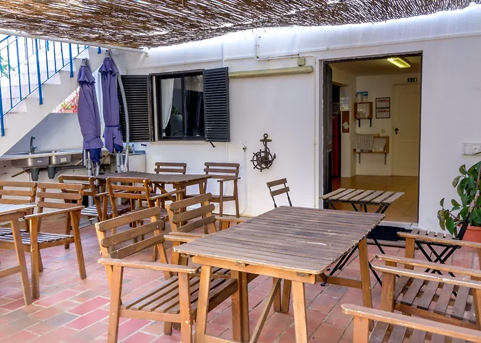 Roaz De Bandeira Guesthouse