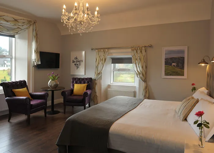 The Gateway Lodge