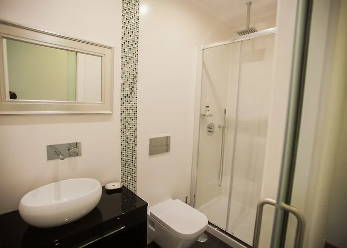 Thomar Story - Guest House