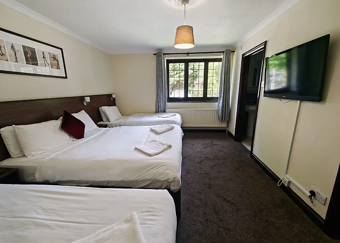 Little Foxes Hotel & Gatwick Airport Parking