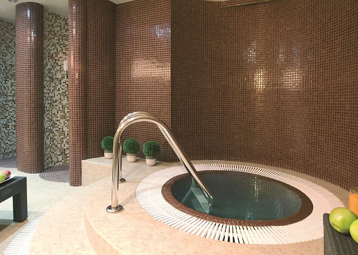 Hotel Nh Poznan